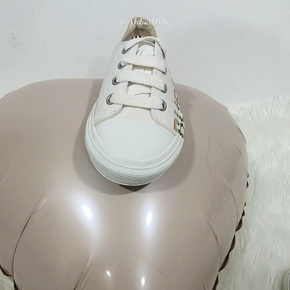 Burberry Kids Larkhall Icon Stripe Logo Sneakers in size EU 28 - Picture 12 of 17